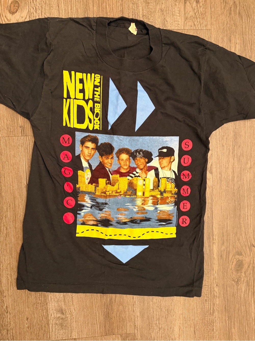 Vintage NKOTB New Kids on the Block Magic Summer Tour T Shirt Screen Stars S